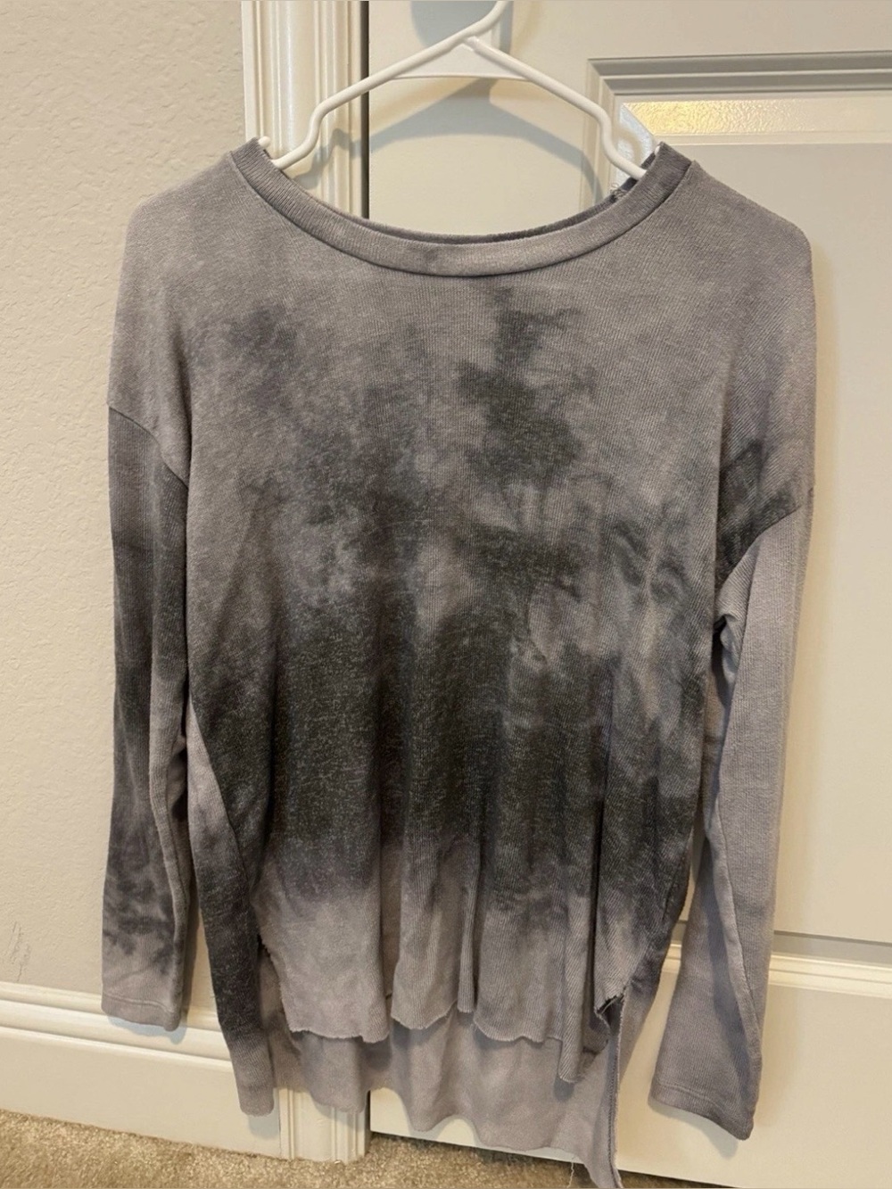 American eagle AEO soft and sexy plush tie dye long-sleeve women sweater size S